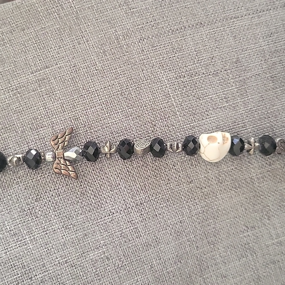 Hand made Necklace - Picture 4 of 5